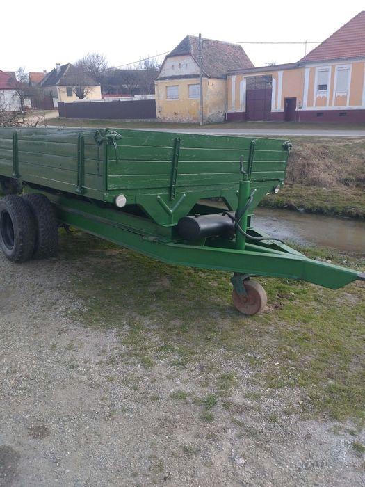 Remorca tractor agricola 6t ax dublu basculabila 3 parti frane recent adusa