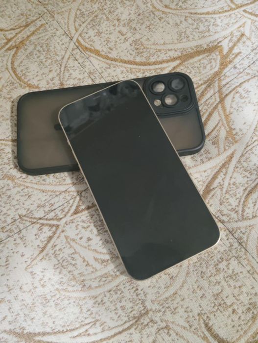 Vând iPhone 12 pro max 100% baterie nu a fost schimbata