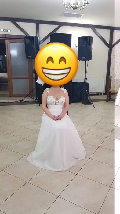 Vând rochie de mireasă