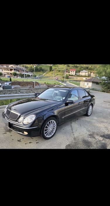 Merceses W211 E class