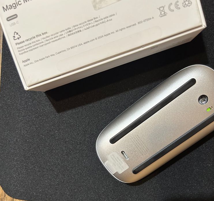 Apple Magic Mouse + подарък пад