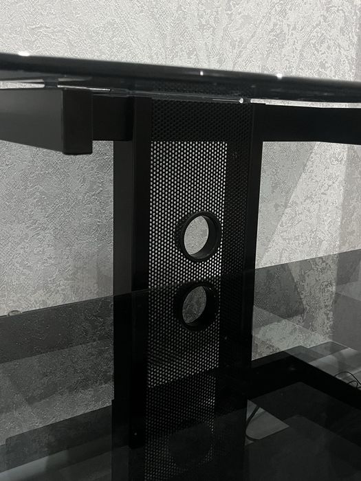 Подставка под телевизор