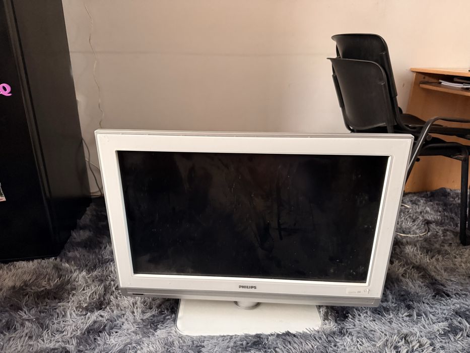 Televizor Philips 96cm diagonala