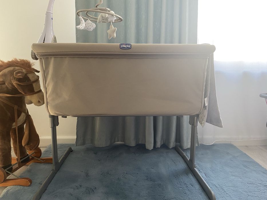 Pătuț pentru bebeluși Chicco - Next 2 Me, Essential, bej