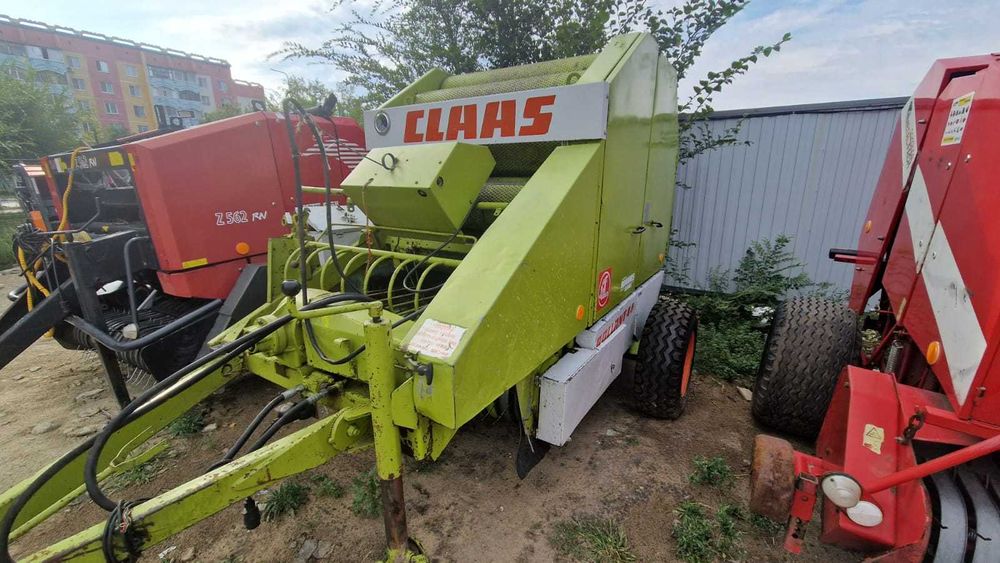 Пресс-подборщик Сlaas Rollant 44 б/у с Европы