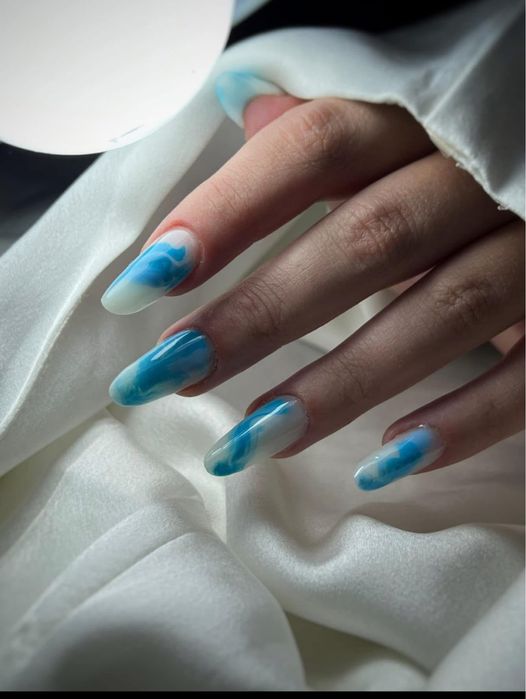 Unghii cu gel manichiura