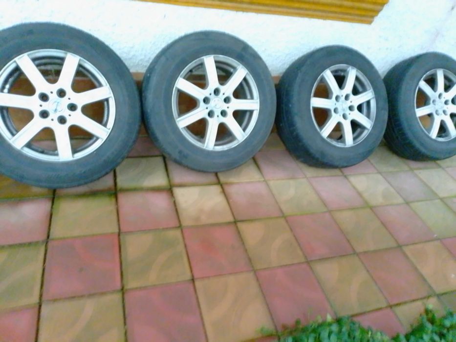 Vând roți Nissan Qashqai 215/65/R16 cu cauciucuri de vara