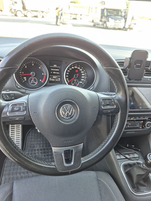 Vw Golf 6 1.6 TDI 105 CP  2011