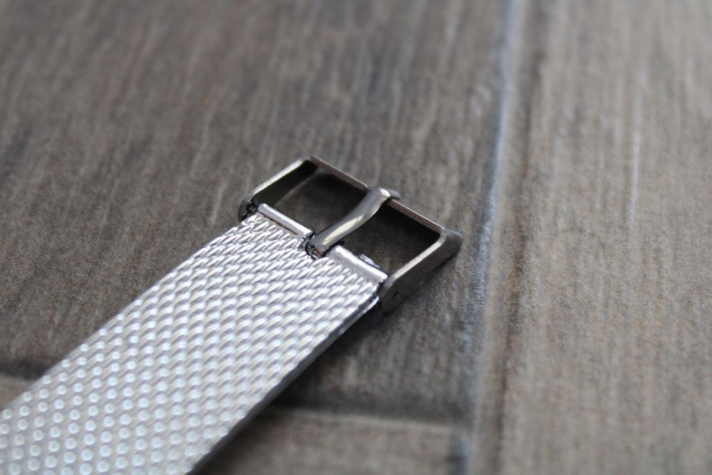 Дамски часовник.