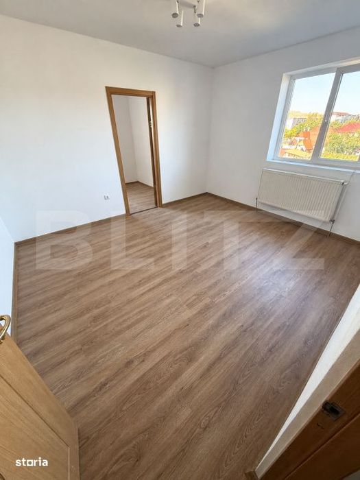 Apartament 3 camere, 40 mp, zona Decebal