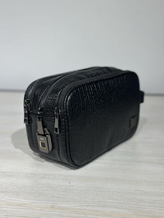 Барсетка WIWU с замком по отпечатку пальца