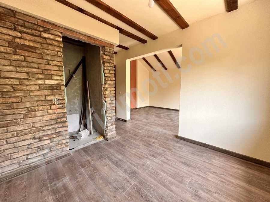 Продава се Къща в с. Леденик, Област Велико Търново - 232 кв.м за 1078 €/кв.м - Снимка #6