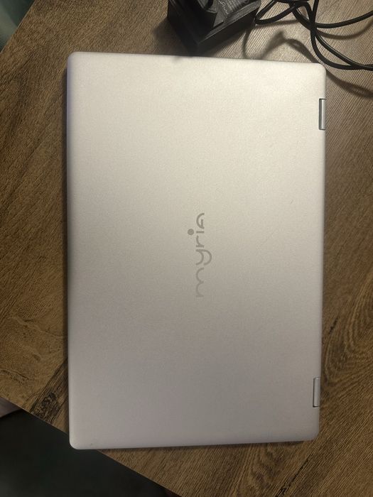 Laptop 2 in 1 MYRIA MY8312SV,touchscreen,ssd,ultraportabil!