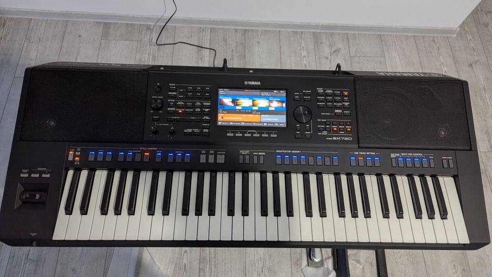 yamaha keyboard second hand si noi de vanzare • Anunturi