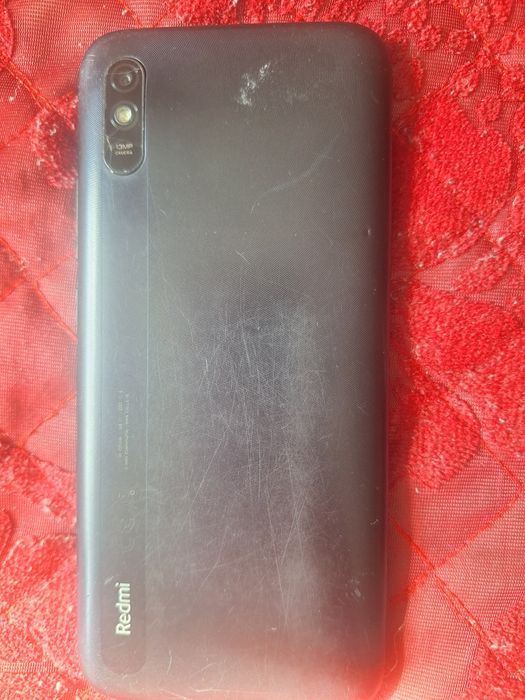 Продам телефон Redmi A9