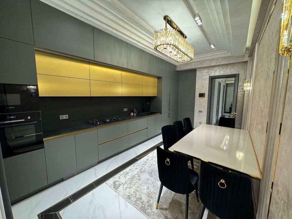 Квартира 3 ком в новостройке, 160м² Яккасарайский р-н, Автосалон MyWay