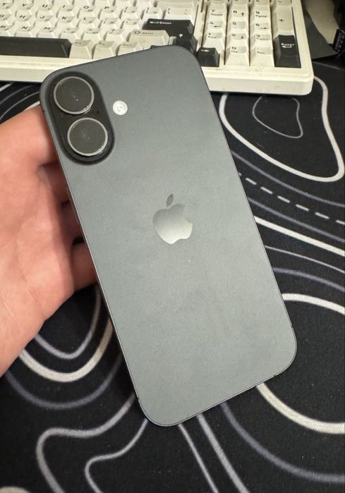 Iphone 17, 256gb срочно.