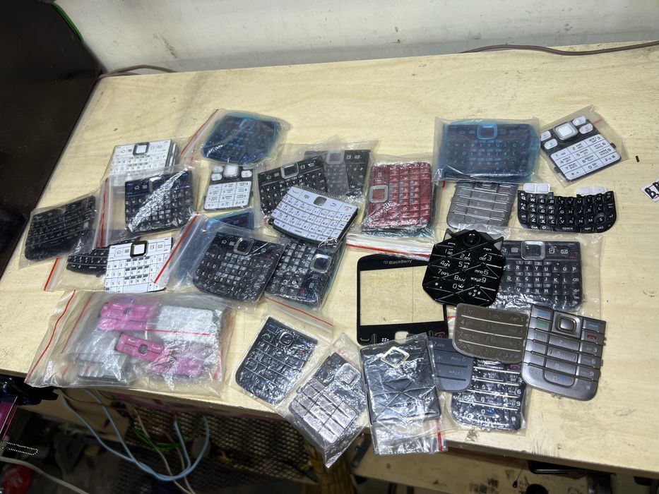 Разные кнопки стекла нокиа