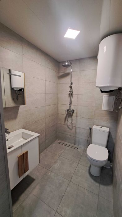 Дава се под наем Тристаен апартамент в Варна, Аспарухово - 74 кв.м за 663 € - Снимка #14