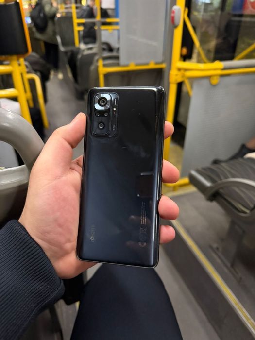 Продам телефон Redmi Note 10 Pro 256 Gb