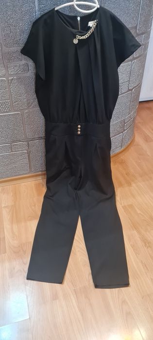 Гащеризон Roberta Biagi,  черен със златни синджири, лого и цип