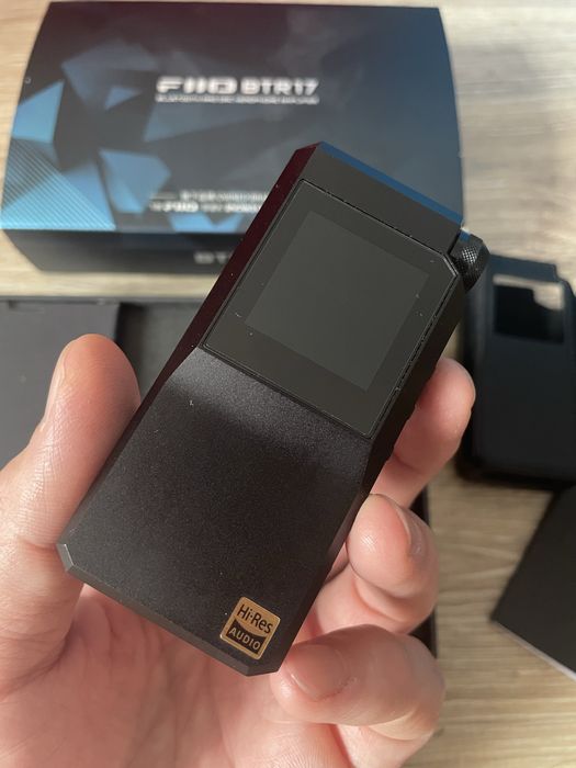 Продам ЦАП Fiio btr17