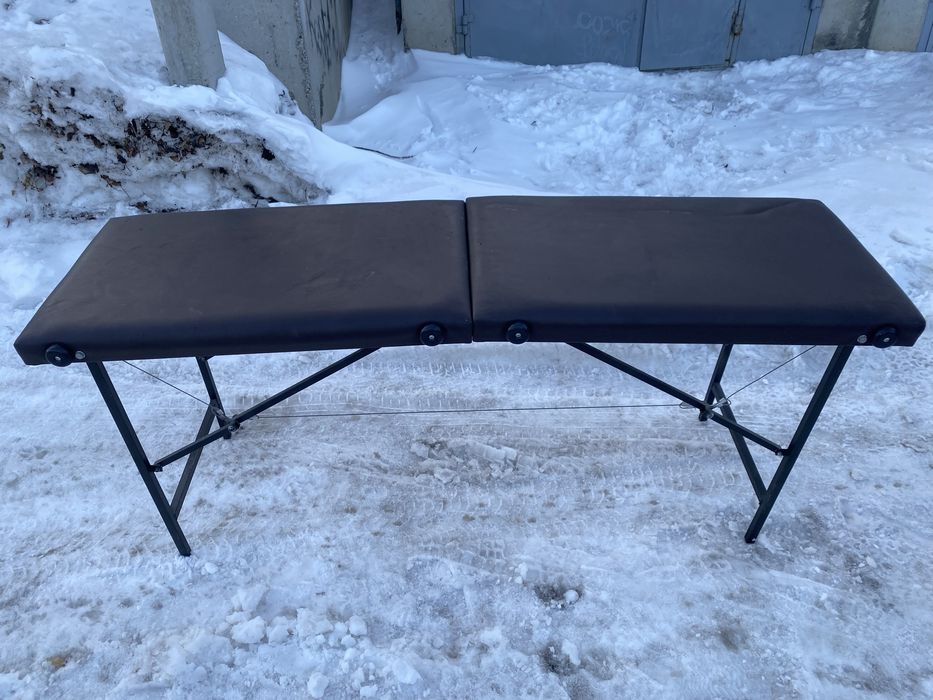 Продам кушетку срочно