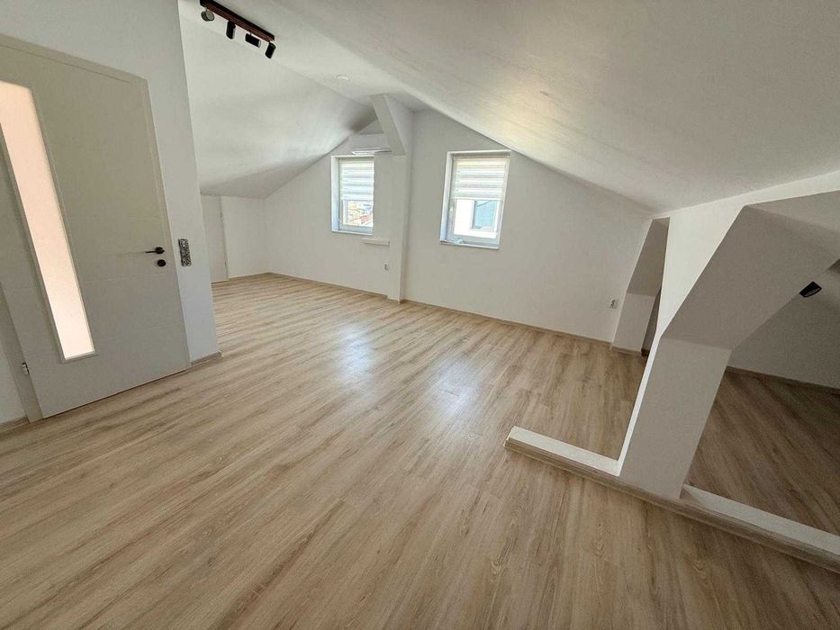 PF inchiriez duplex  nou cu 3 dormitoare, living openspace  in Iris