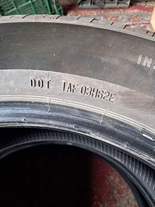 Continental 235/55/18 ПЕРФЕКТНИ