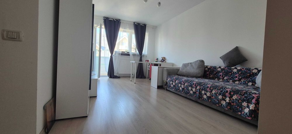Inchiriez apartament 2 camere + PARCARE