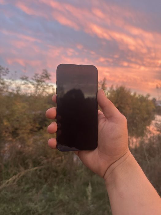 apple iphone 13.