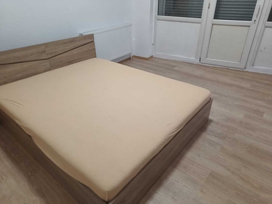 Proprietar închiriez 1 cameră într-un apartament 4 camere