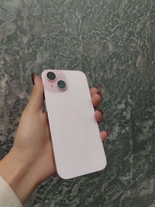 iPhone 15 отличное состояние