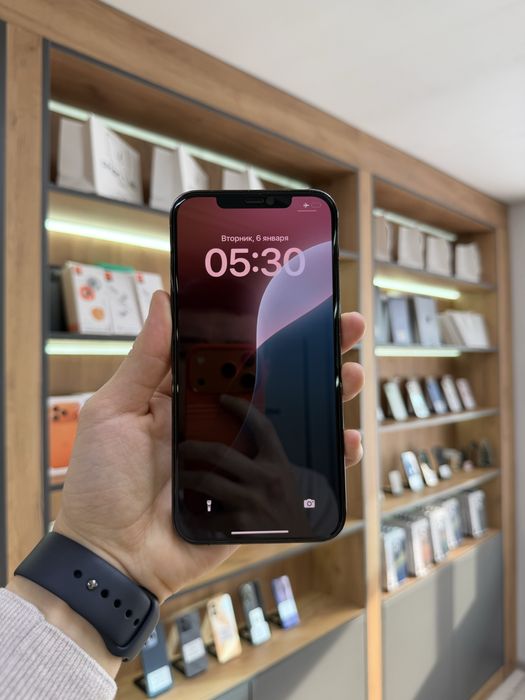 iPhone 12 Pro Max 128 GB / PhoneLab