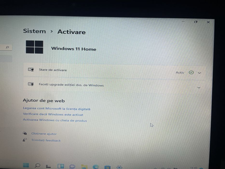 Se vinde urgent Leptop Compaq.