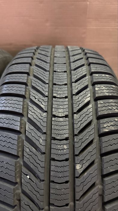 215/55/17 M+S 4 buc Continental