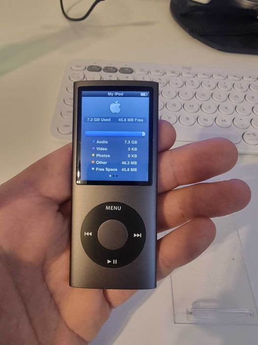 apple ipod nano 4