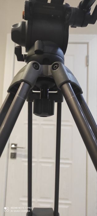Продам штатив профессиональный