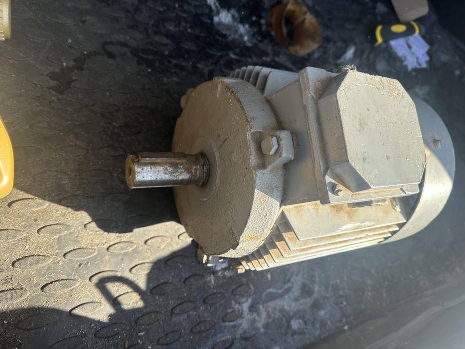 Электродвигатель 4 кВт