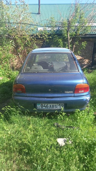 Продам Mazda 121