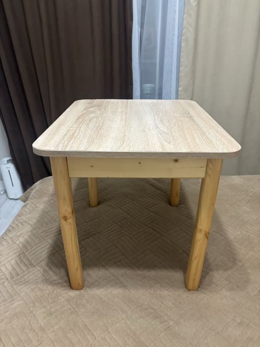 Дотский столик со стульчиком