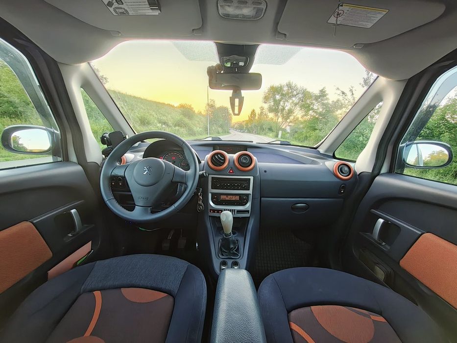 Peugeot 1007 | 1.4 HDi (Diesel) | Uși Electrice | ITP 2027 | Foarte Întreținută