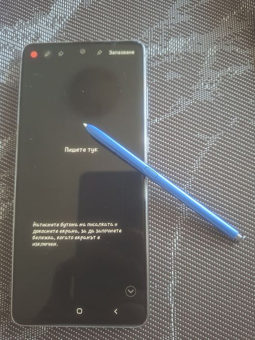 Смартфон Samsung Galaxy Note 10 Lite