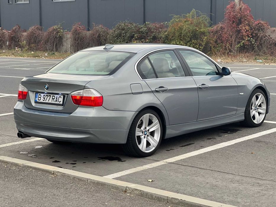 Vand bmw seria 3 e90  325i automat