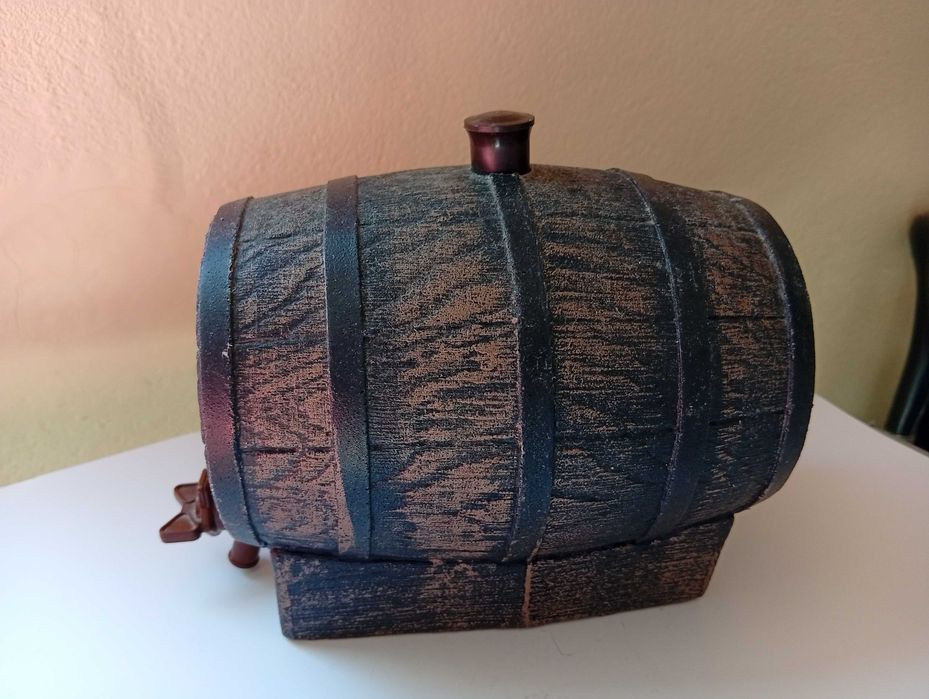 Малко Буре(пластмасово)за вино и ракия