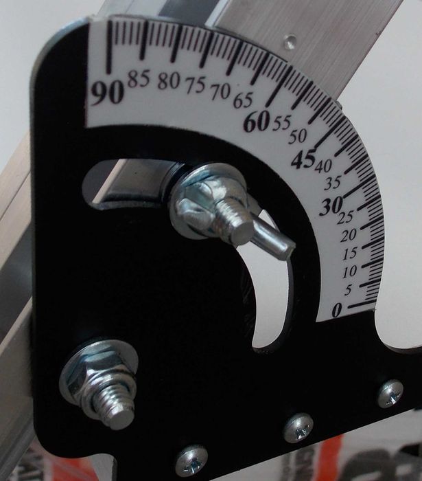 Masina taiat polistiren, ghilotina, aparat, masa GP-110CM.