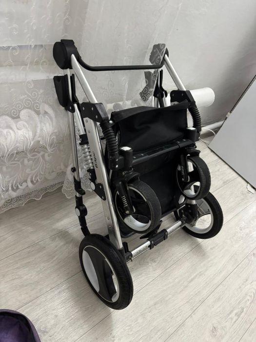 Продам коляску зима лето