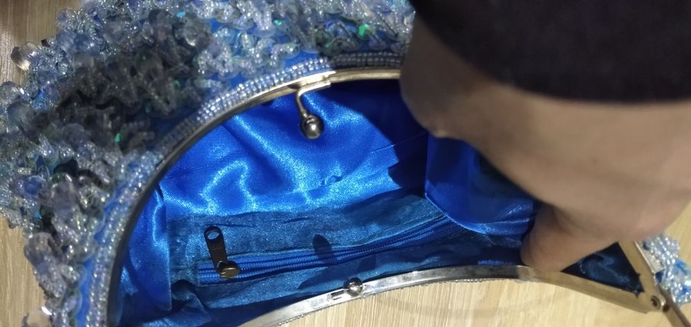 Сумка в ретро стиле с бисером и бусинами