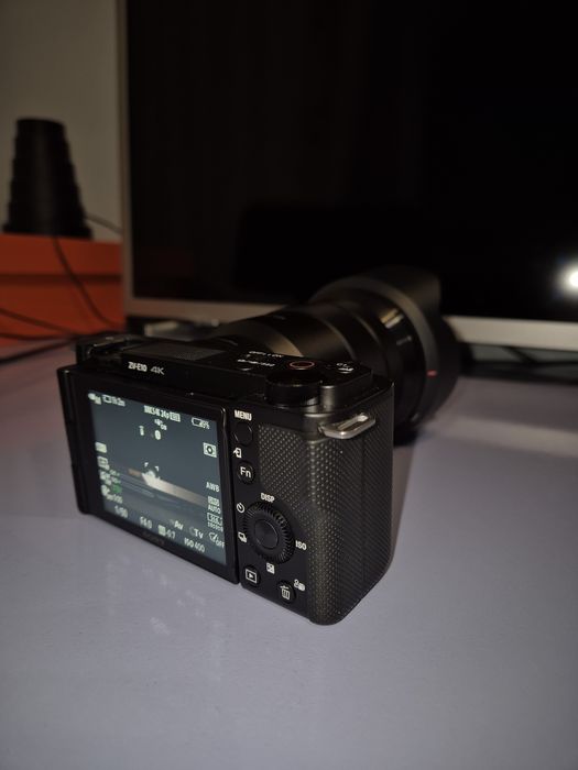 Sony zv e10 + 18-105OSS