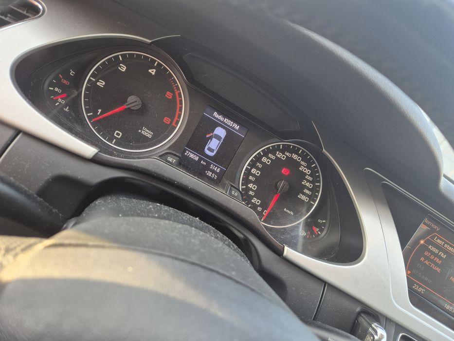 Vând audi a4 b8 2009